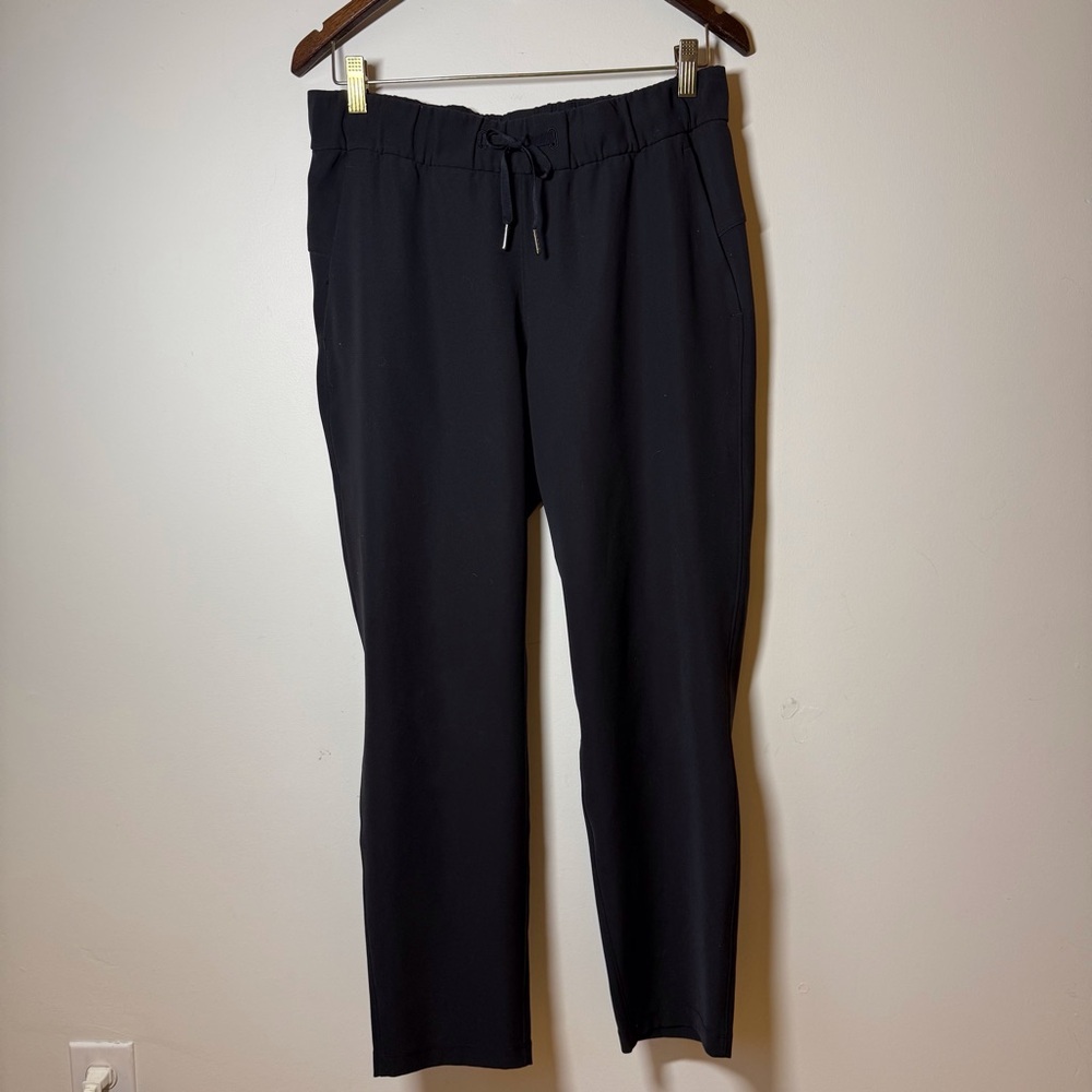 On The Fly Pant Size 8 Black
